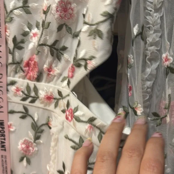 Mac Duggal Floral Embroidered White Dress - Picture 8 of 12